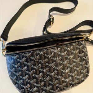 Black and brown/cream Women's bum Bag